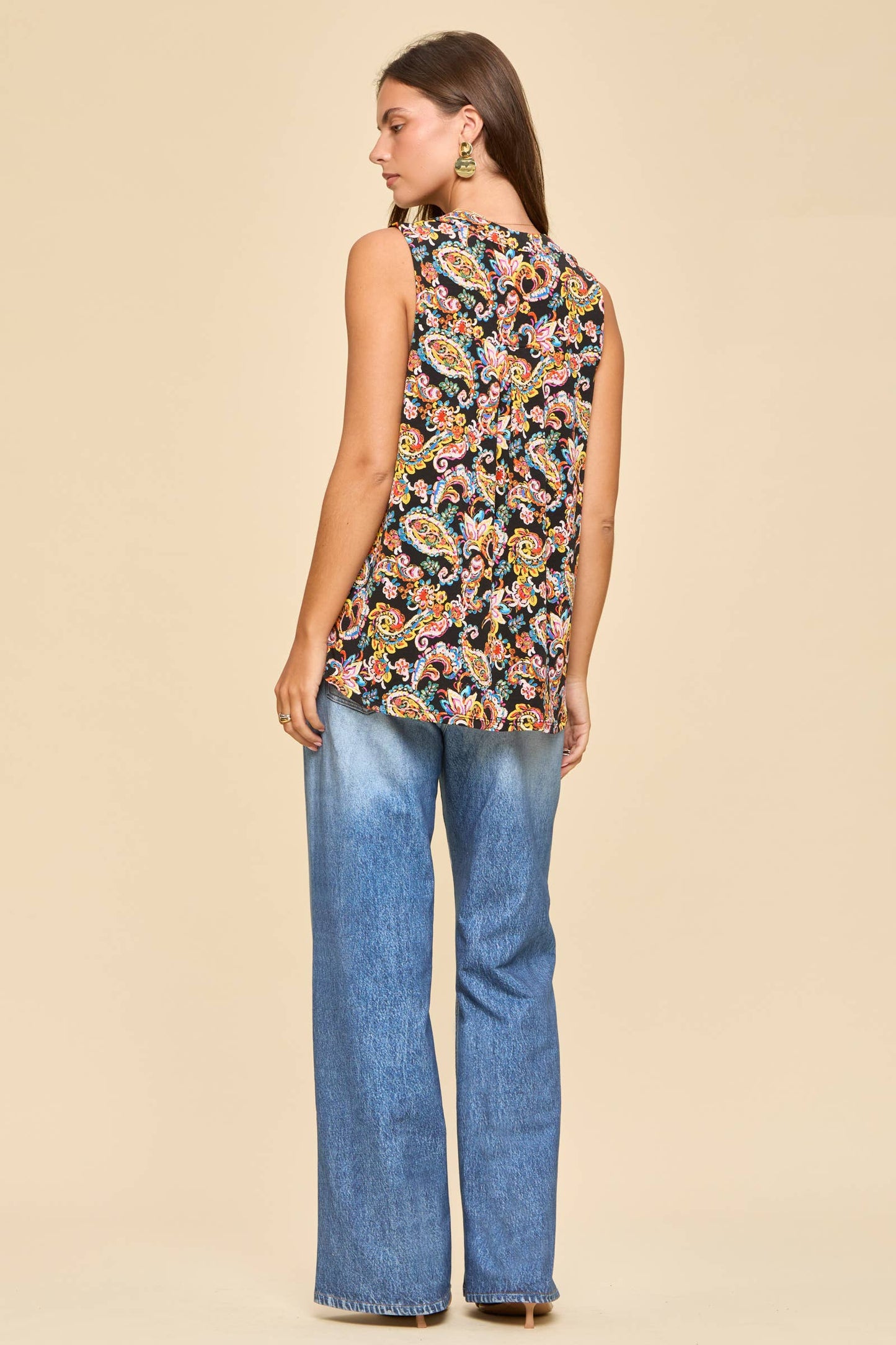Lizzy Paisley High Contrast Print Sleeveless Top Full Size