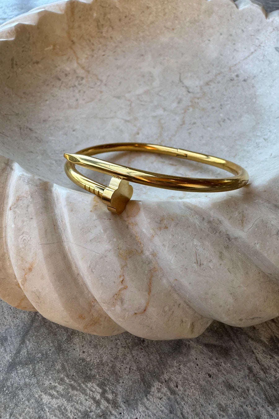 BLAKELEY Nailhead Bangle Bracelets