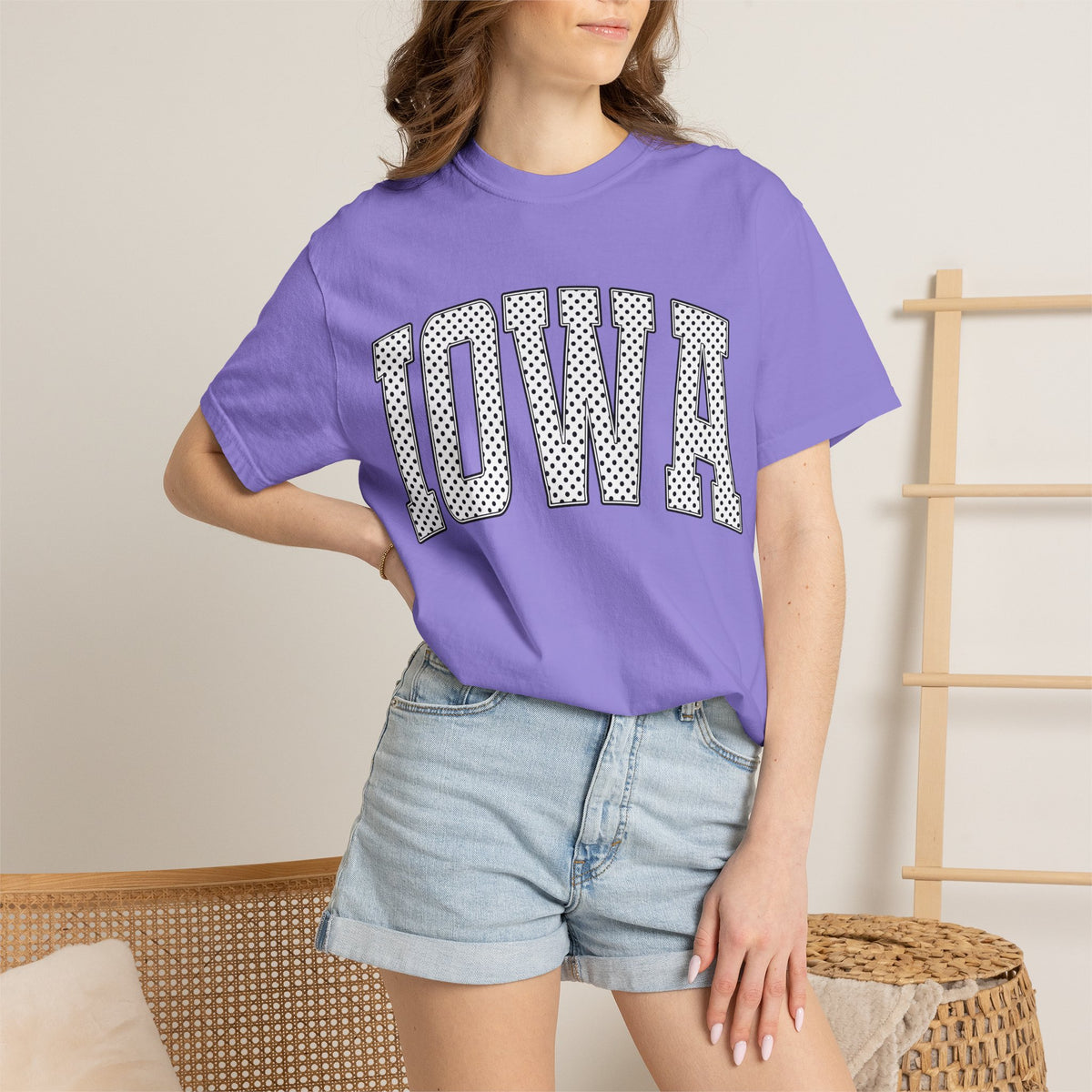 Iowa Retro Polka Dot Mesh Lettering Color Comfort T-Shirt