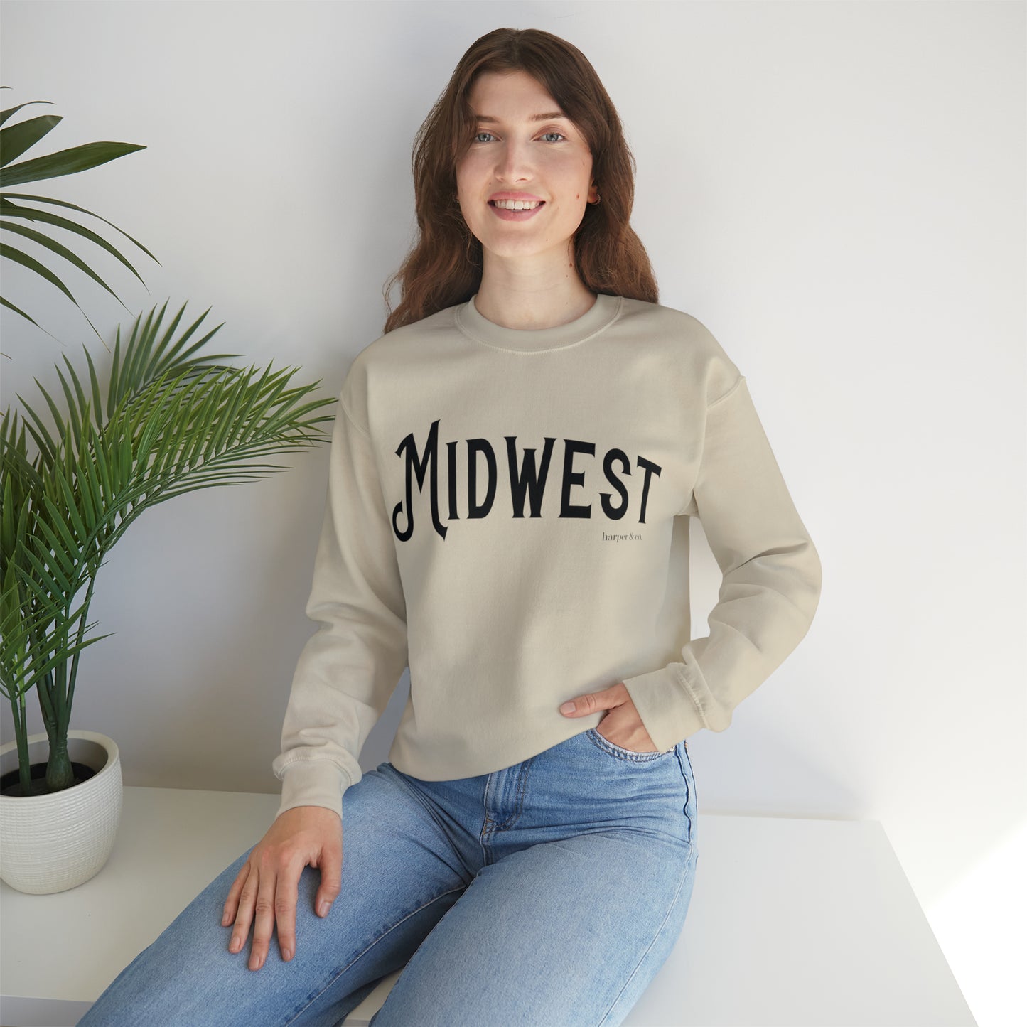 Midwest Unisex Heavy Blend™ Crewneck Sweatshirt