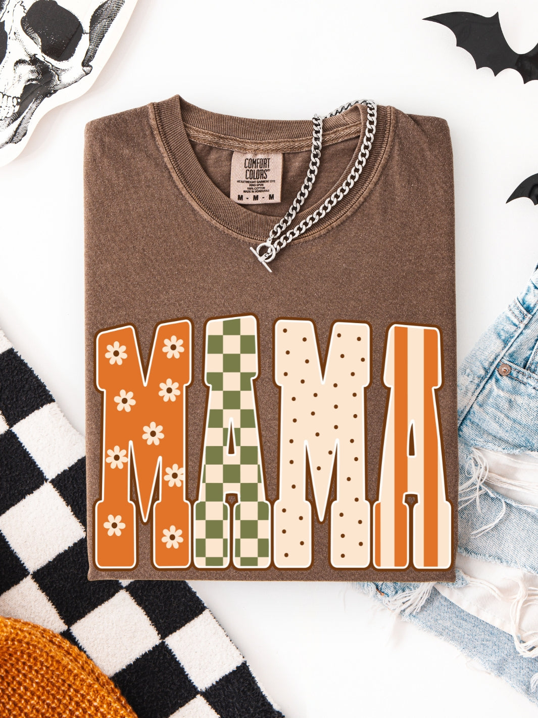 Retro MAMA Fall Floral Checkered Comfort Colors Graphic Tee