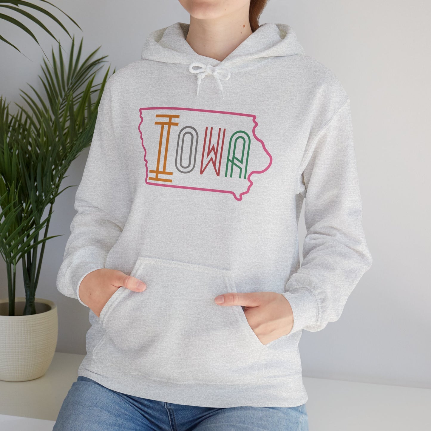 Iowa Pink Unisex Heavy Blend™ Hooded Sweatshirt