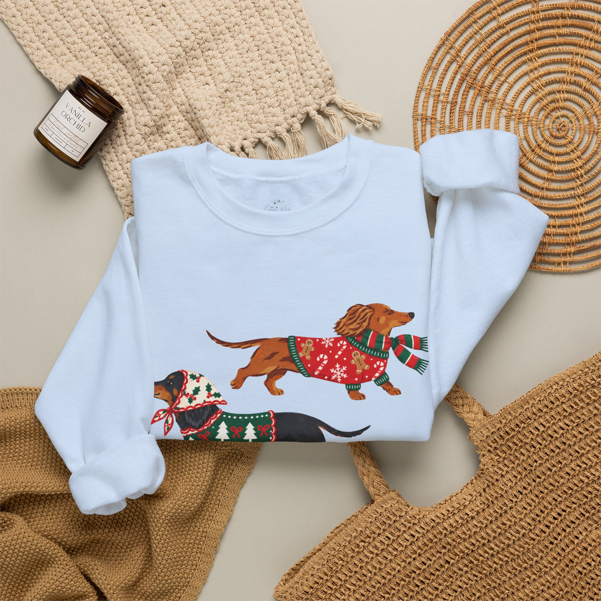 Dachshund Trio Christmas Sweatshirt – Festive Wiener Dogs in Holiday Sweaters