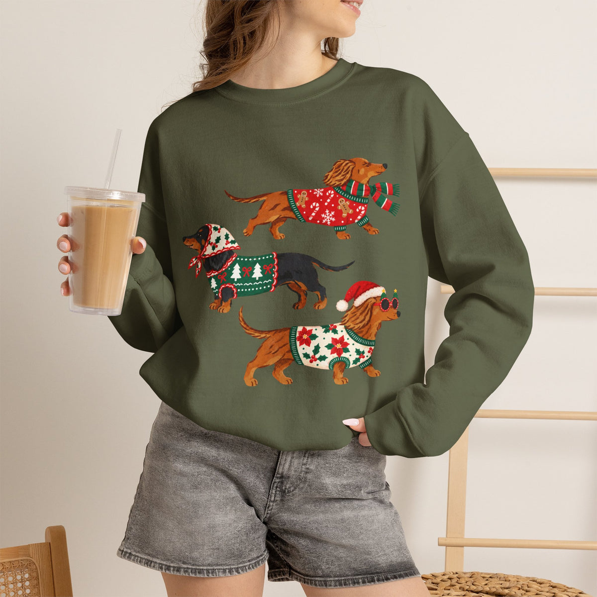 Dachshund Trio Christmas Sweatshirt – Festive Wiener Dogs in Holiday Sweaters