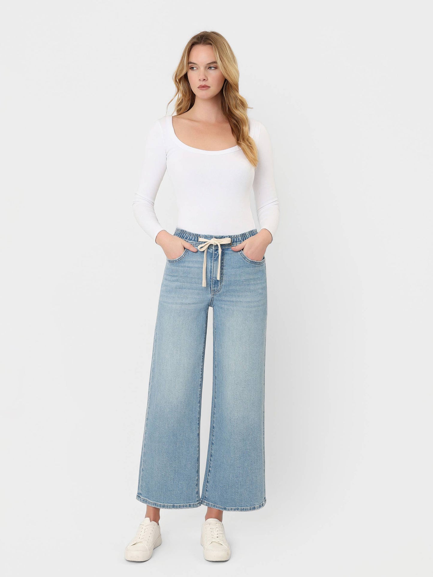 Loveret Super High Rise Full Size Elastic Waist Crop Wide Leg Jeans