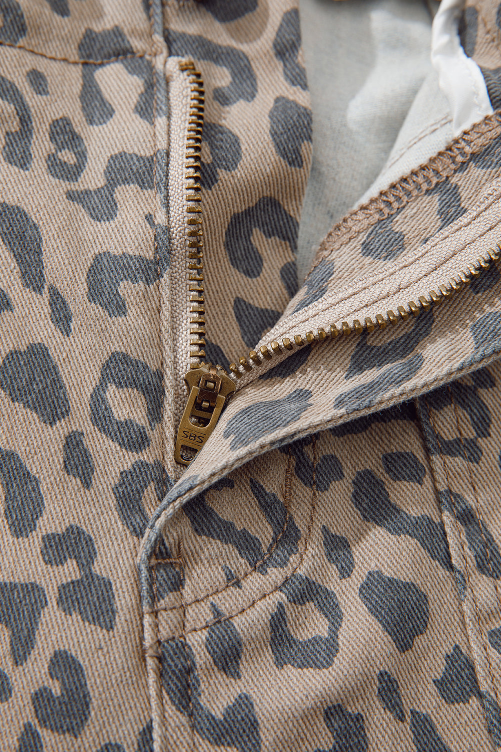 Khaki Leopard Printed Drawstring Elastic Waistband Pocketed Barrel Jeans