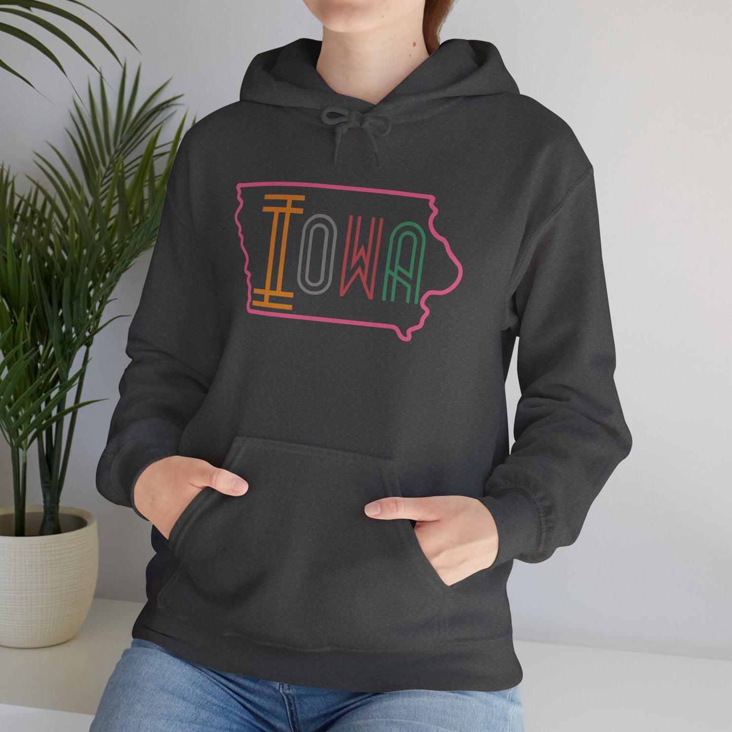 Iowa Pink Unisex Heavy Blend™ Hooded Sweatshirt