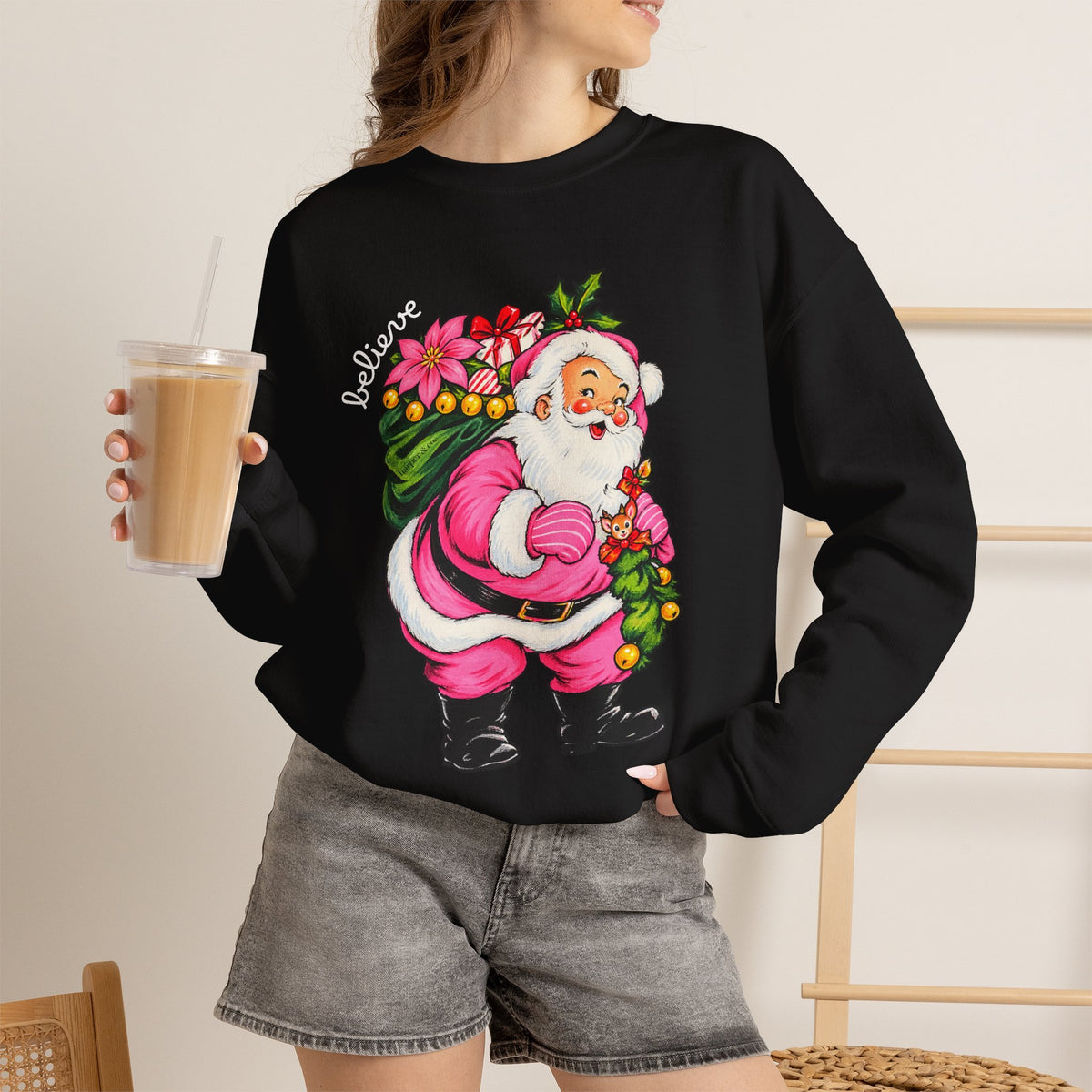 Vintage Floral Santa Sweatshirt – Believe Christmas Crewneck