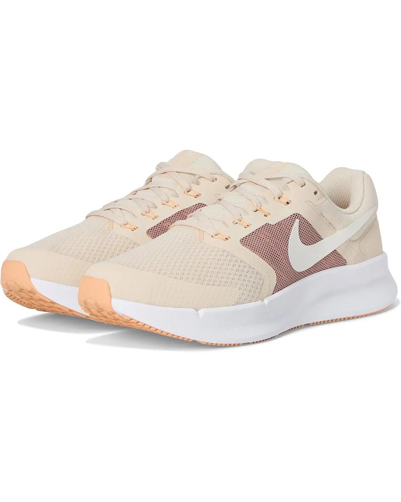 Women's Nike Run Swift 3