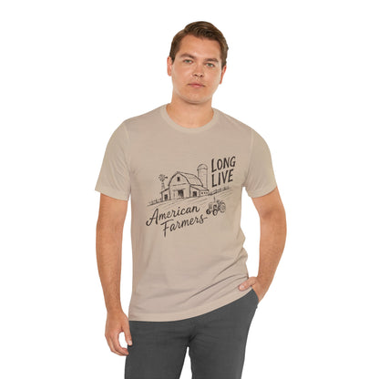Long Live American Farmers Tee — Vintage Farmhouse Barn & Tractor T-Shirt