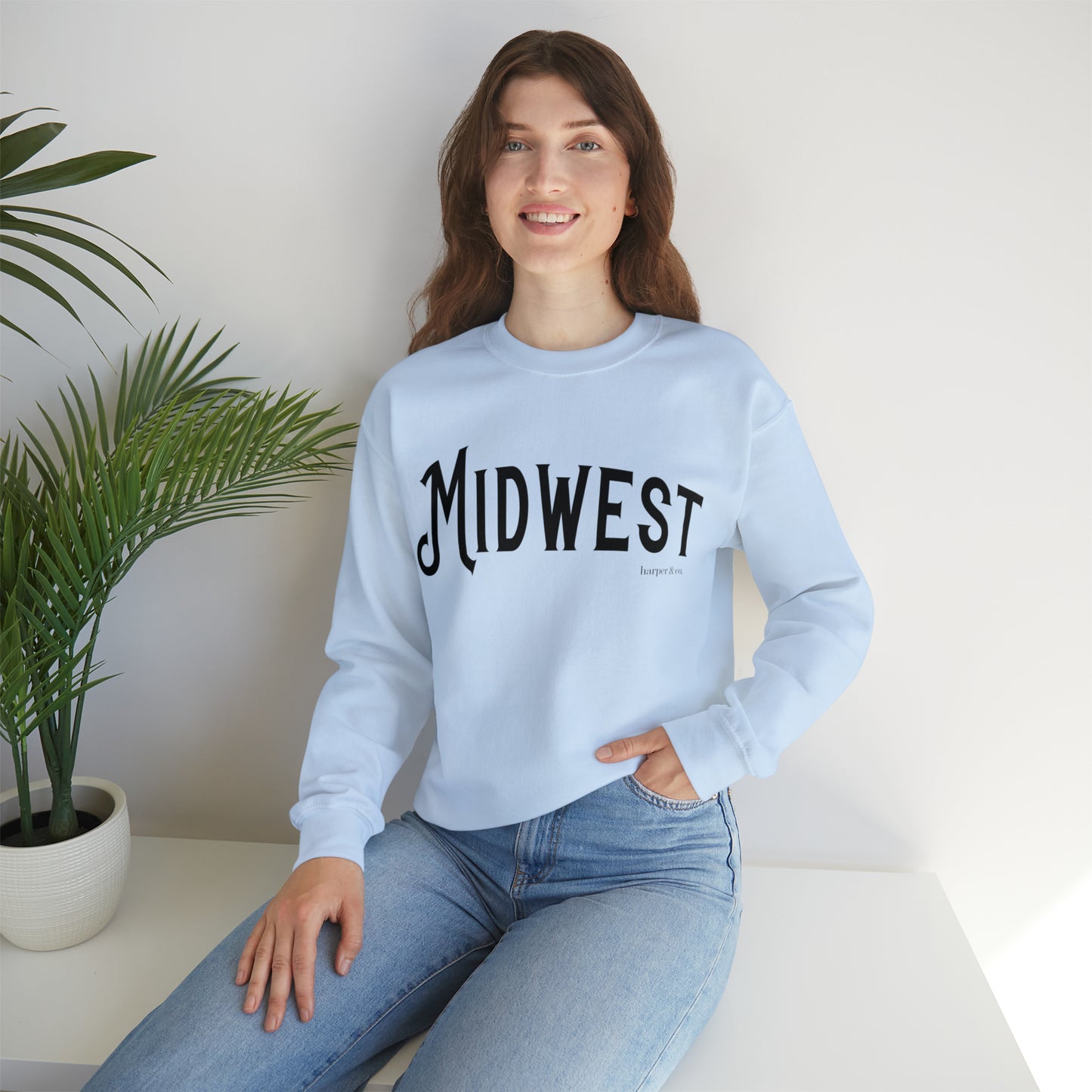 Midwest Unisex Heavy Blend™ Crewneck Sweatshirt