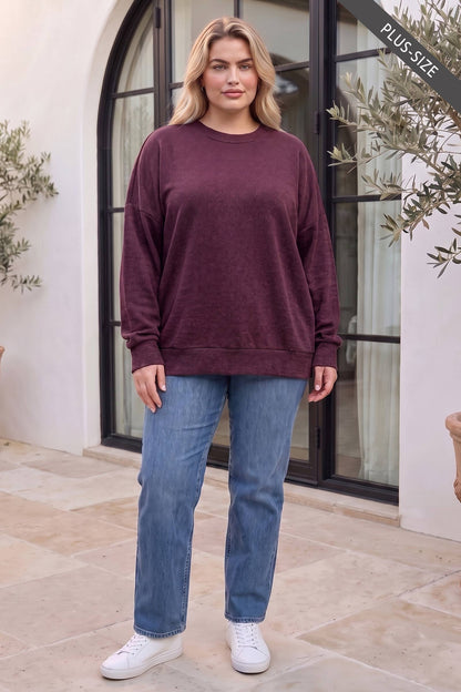 PLUS SIZE Crewneck