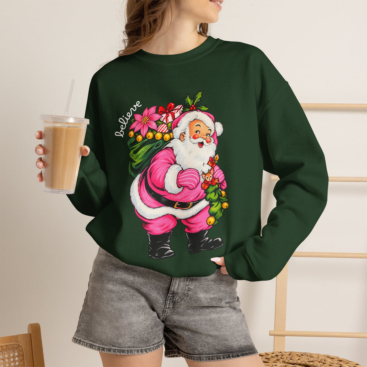 Vintage Floral Santa Sweatshirt – Believe Christmas Crewneck