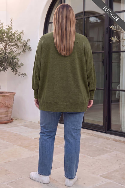 PLUS SIZE Crewneck