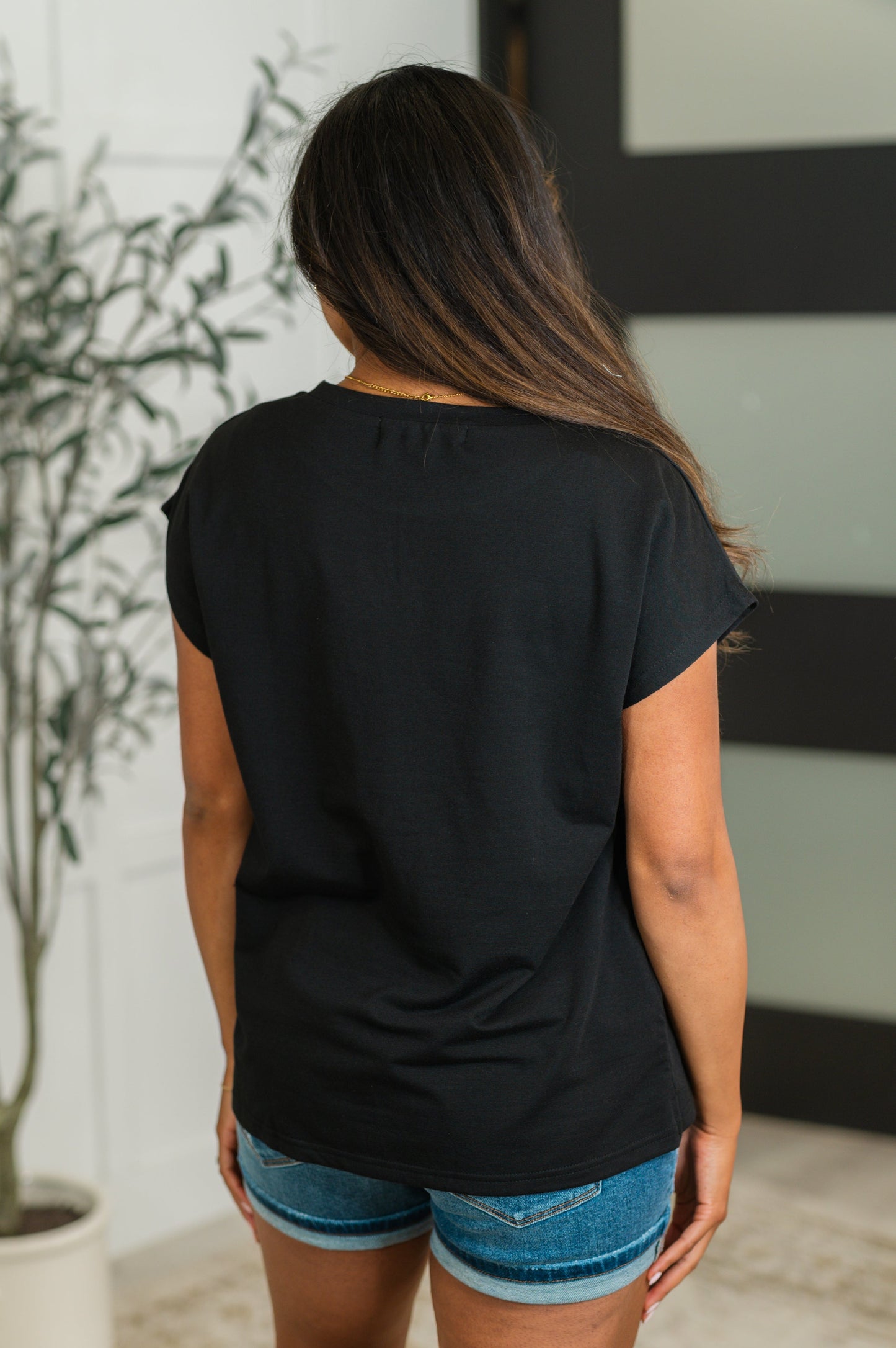 One Eleven North Basic Pocket Tee in Black