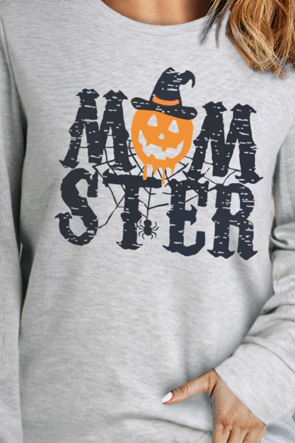 Round Neck Long Sleeve MOMSTER Graphic Sweatshirt Halloween