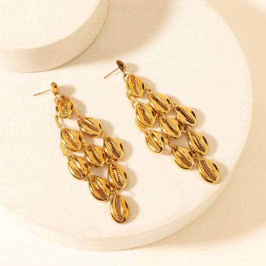 Myra Shell summit earrings in Desert tide danglers