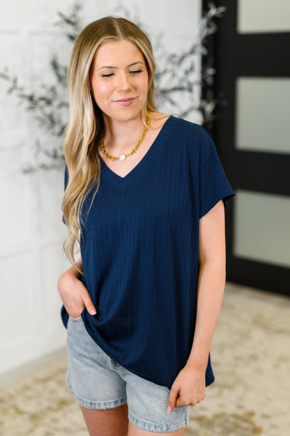 Top Shelf Basic V-Neck Ribbed Tee in Navy