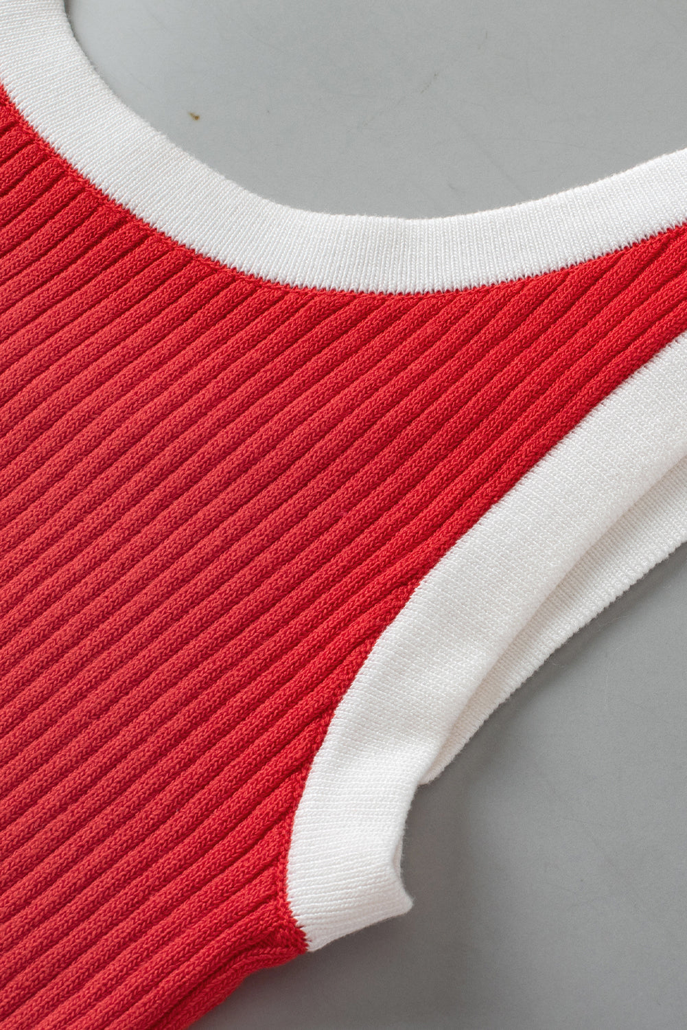 Colorblock Edge Ribbed Knit U Neck Tank Top in Fiery Red