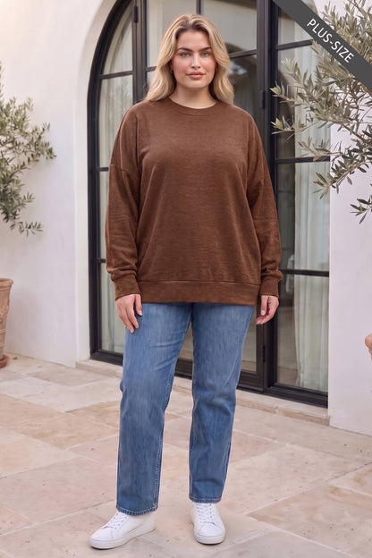 PLUS SIZE Crewneck