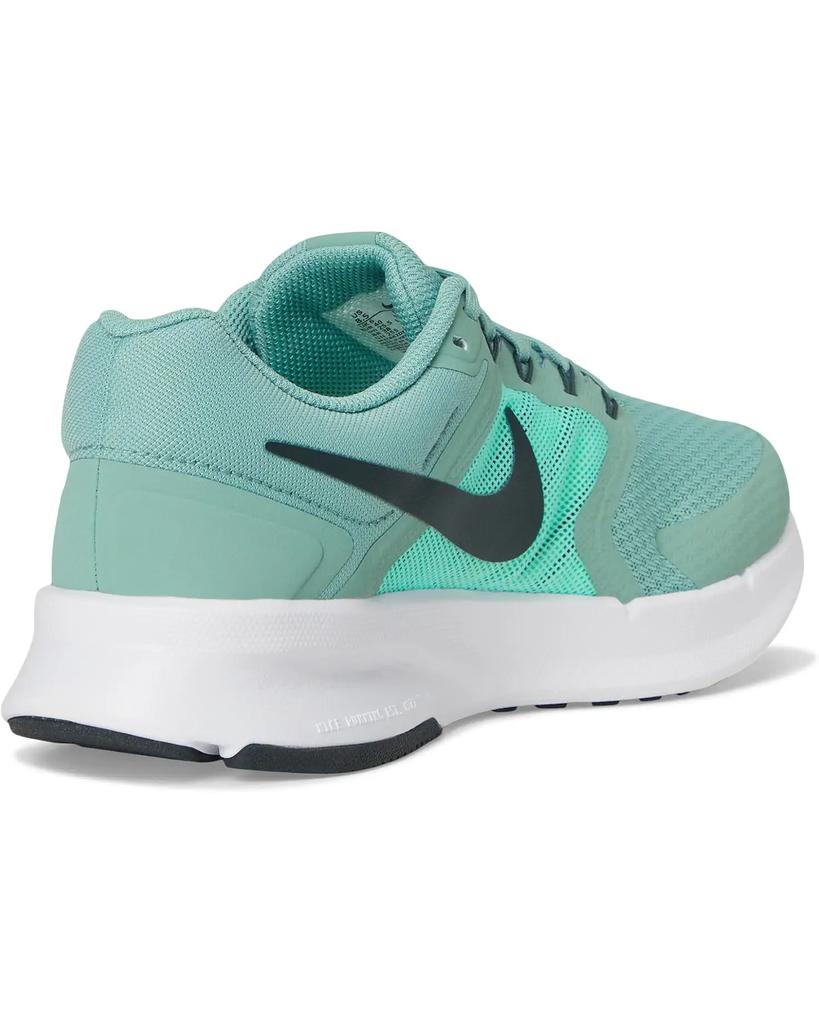 Women's Nike Run Swift 3
