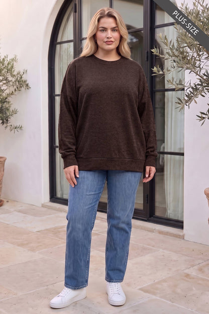 PLUS SIZE Crewneck