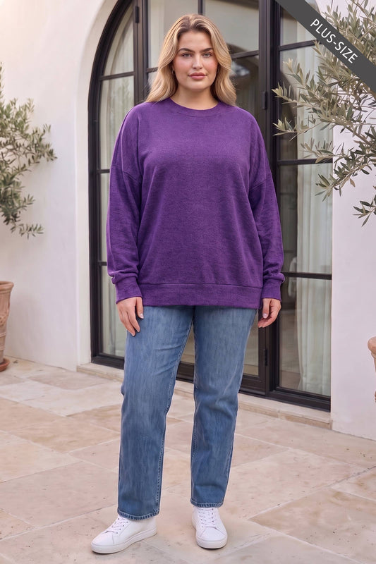 PLUS SIZE Crewneck